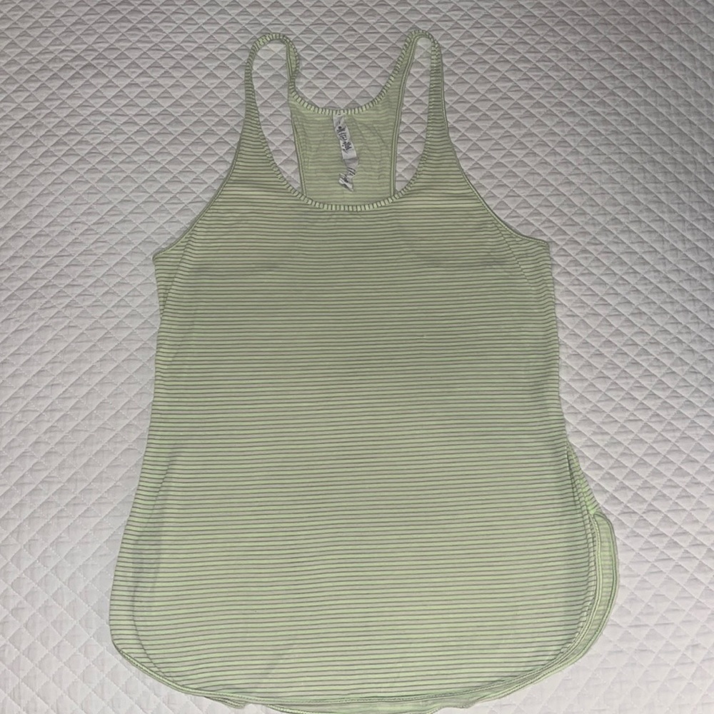 Lululemon tank